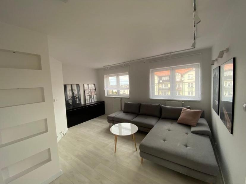 이아와 3 Pokojowy Nowoczesny Apartament Z Widokiem Na Jeziorak 아파트 외부 사진